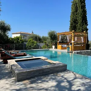 Escondida Nizza